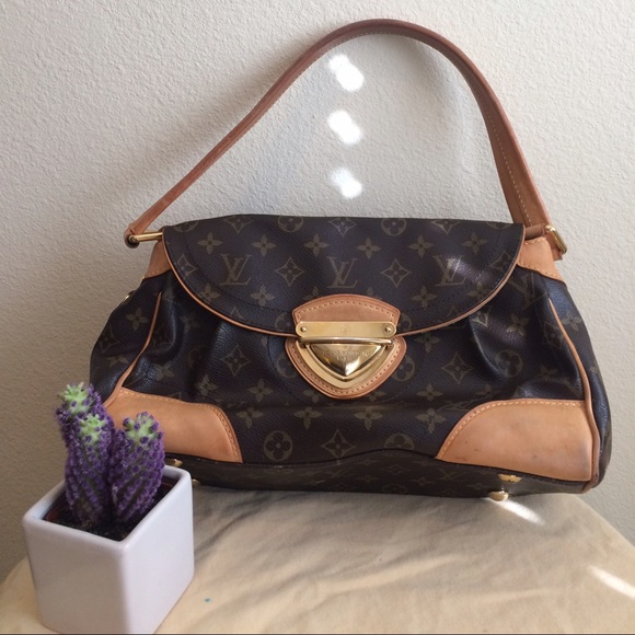 $1095 Louis Vuitton Beverly City bag - Picture 4 of 8