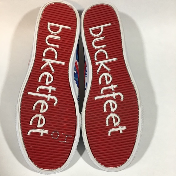 SOLD. Bucket feet floral slip-ons - Picture 3 of 4