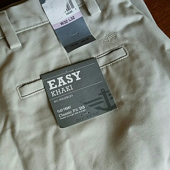 Need pressing but new with tags men's dockers