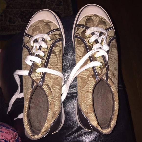 Coach brown tennis shoes size 7