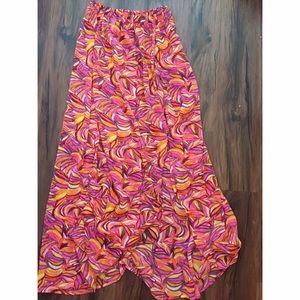 HM beach skirt with thigh high slit XS