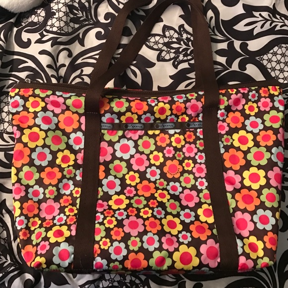 LeSportsac bag