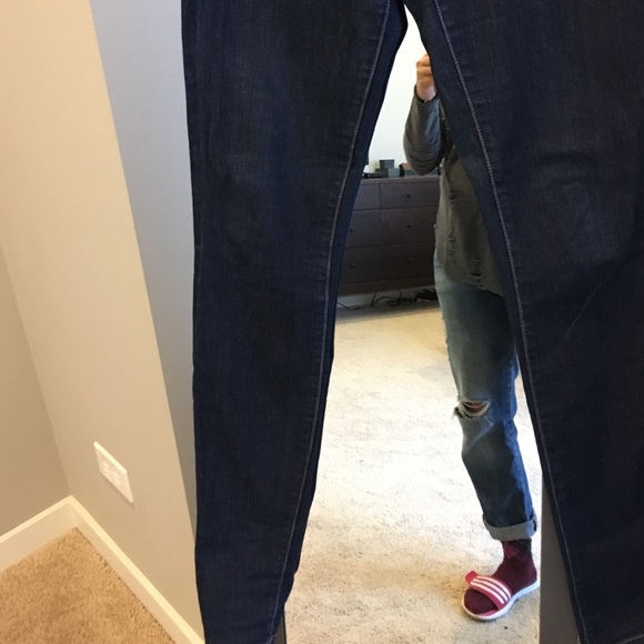 Jeans - Picture 3 of 4