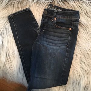 American Eagle Super Skinny 0 Jeans