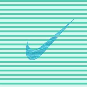 Meet your Posher, Riana