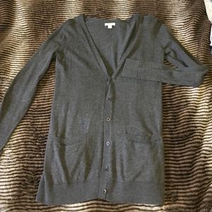 Grey cardigan