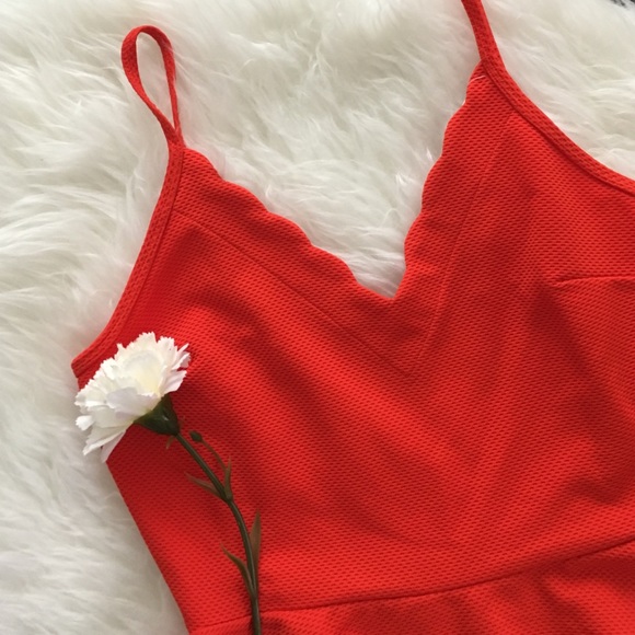 BONGO Tops - NWOT BONGO RED NIGHT OUT TOP