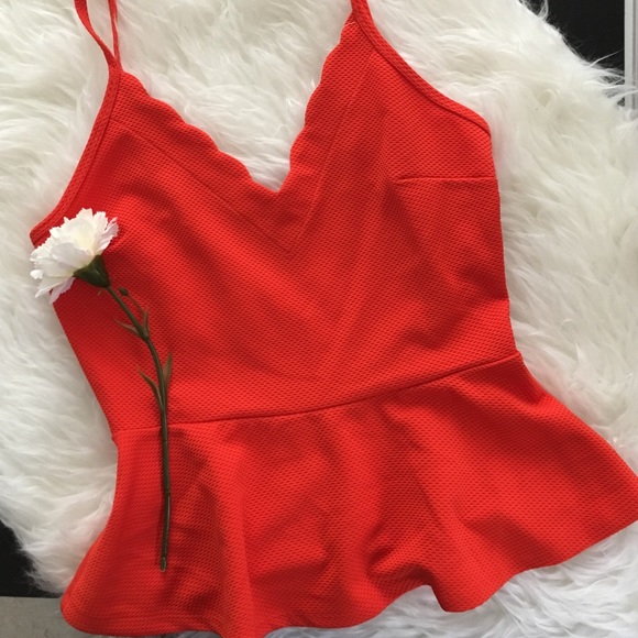 NWOT BONGO RED NIGHT OUT TOP - Picture 2 of 2