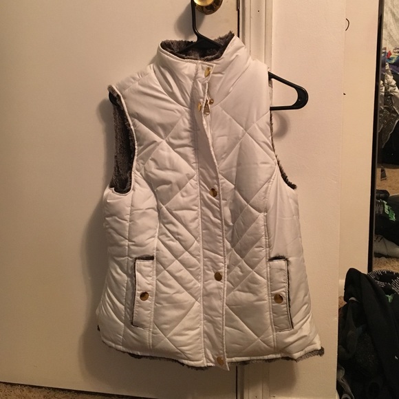Jackets & Blazers - Reversible puff vest