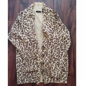 VS oversized leopard sweater