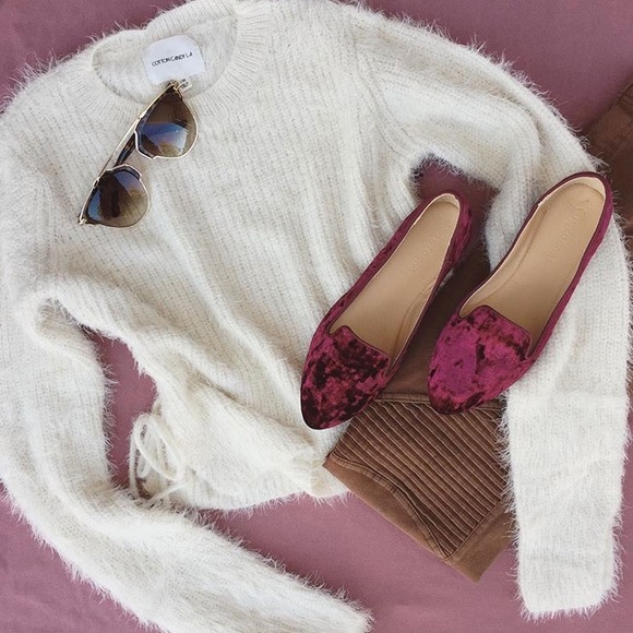 🆕Fuzzy Side Tie Sweater - Picture 4 of 4