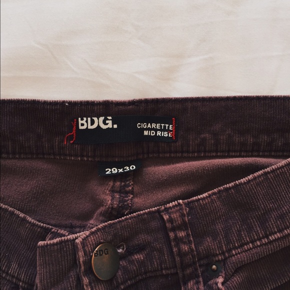 UO CIGARETTE MID RISE - Picture 3 of 3