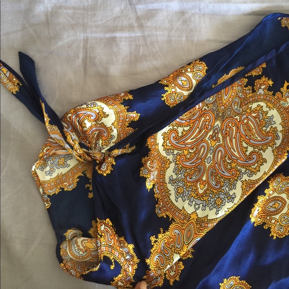 ❗️SALE❗️Voom by Joy Han silk blouse - Picture 5 of 6