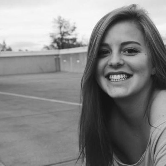 Meet your Posher, Maddie - Picture 1 of 1