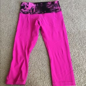 Lululemon wonder under crop