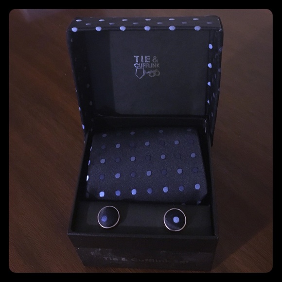 Navy Tie & Cufflink Set