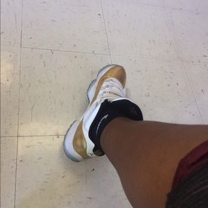 Meet your Posher, Ethan