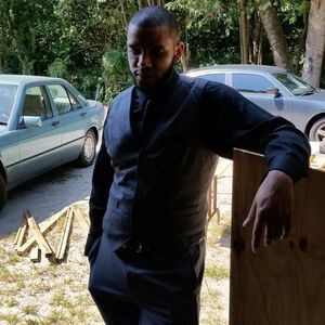 Meet your Posher, Johnathan