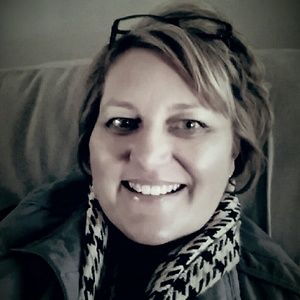 Meet your Posher, Lynn