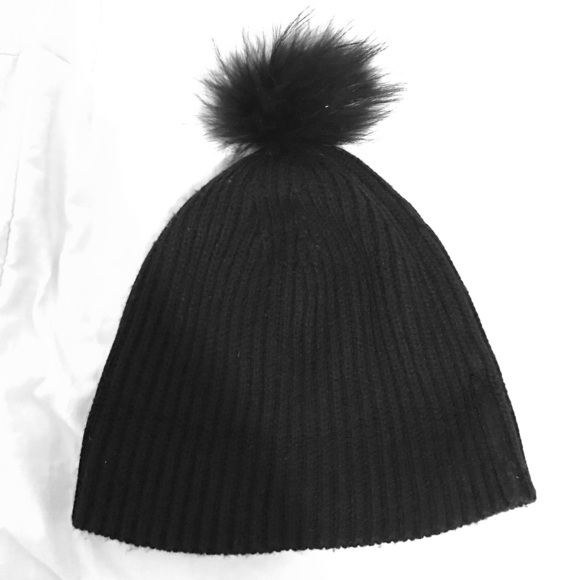 Marc Jacobs fox fur puff hat