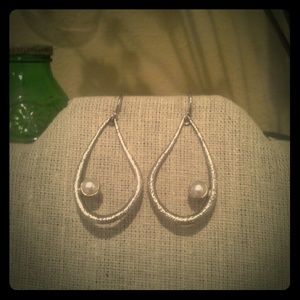 Pearl Teardrops