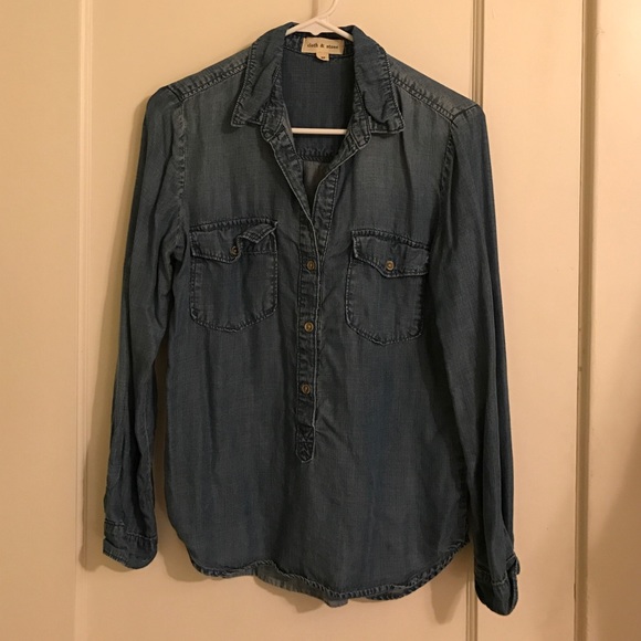 Cloth & Stone chambray top