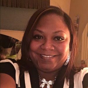 Meet your Posher, Aja