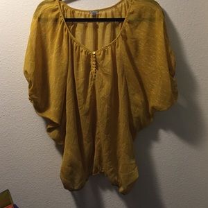 Top- great condition still looks brand new