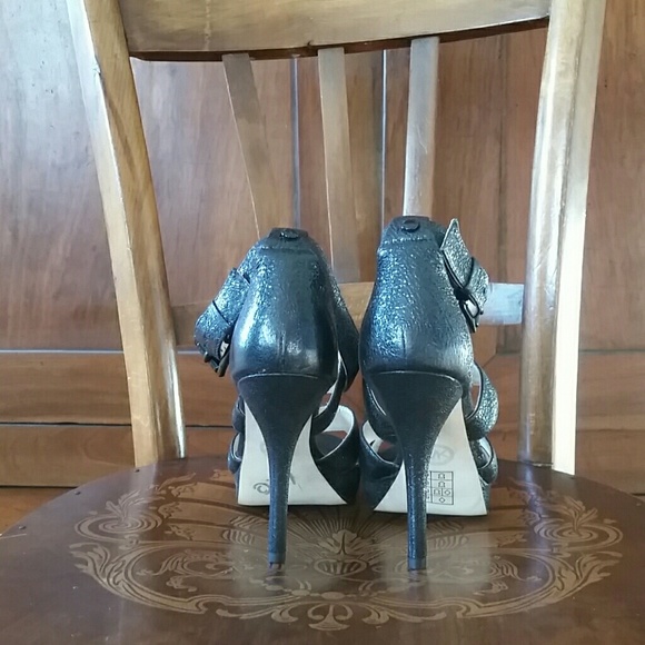 Michael Kors black stiletto sandals 6.5 NWT! - Picture 4 of 4