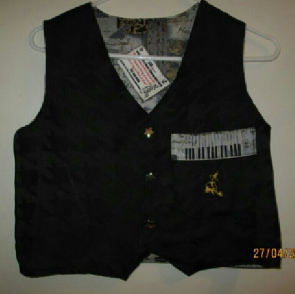 SKR MUSIC THEMED CHILDRENS VESTS - SZ 12 - PIANOS