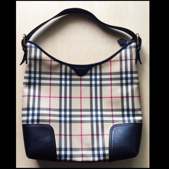 Burberry classic check bag