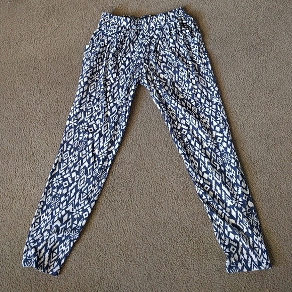 Cotton On Geometric Print Aztec pants
