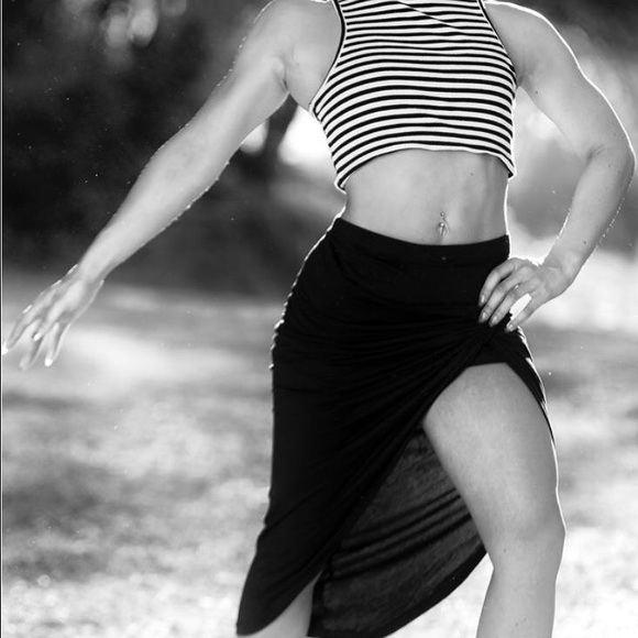 High-Low skirt - Picture 2 of 2