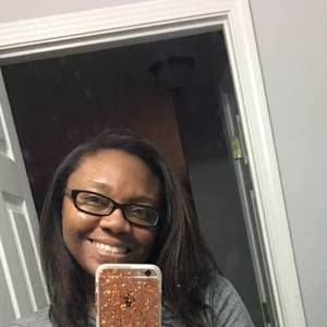 Meet your Posher, Latonya