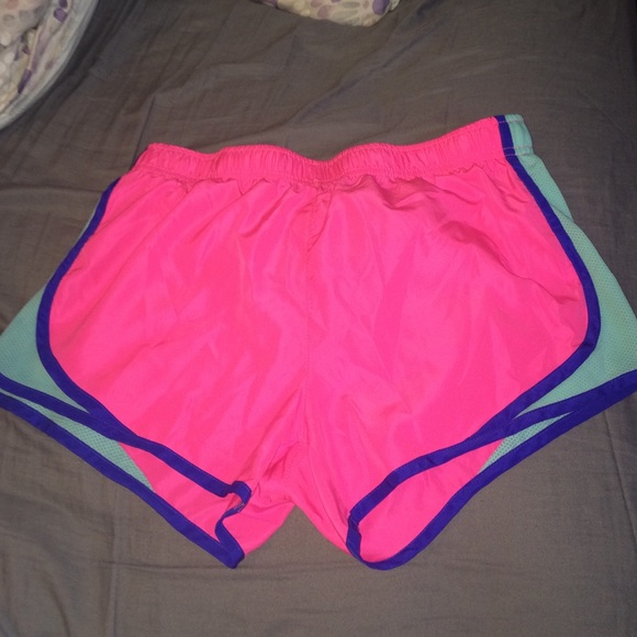 Athletic shorts