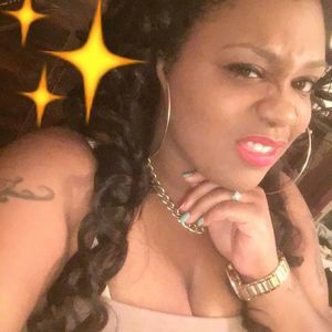 Meet your Posher, Crystalyn'tania