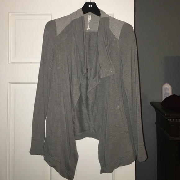 Lululemon gray open draped cardigan