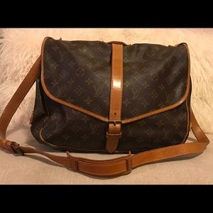 Authentic Louis Vuitton Saumur 30 Monogram