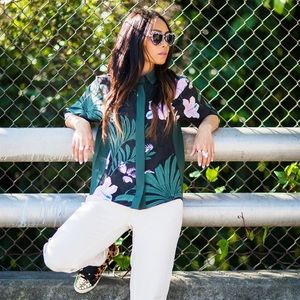 Topshop Tops - Topshop Boutique Jungle Print Silk Buttonup Topshop Tops - Topshop Boutique Jungle Print Silk Buttonup