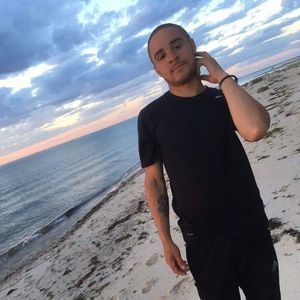 Meet your Posher, Cory