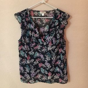 Large, LOFT cap sleeve blouse. Floral print.