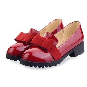 Women's Patent Leather, Loafers, Bow, size 8.0,