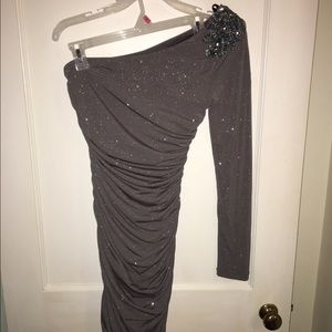 One shoulder body con dress