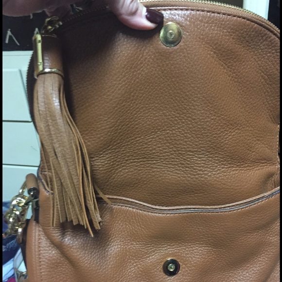 Add'lt pics of MK bag - Picture 2 of 3