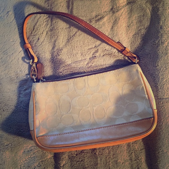 💯 authentic Coach mini bag