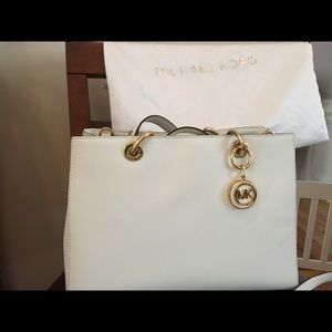Michael KORS White Leather Medium Satchel