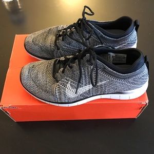 Women's Nike Free Training Flyknit Sneakers