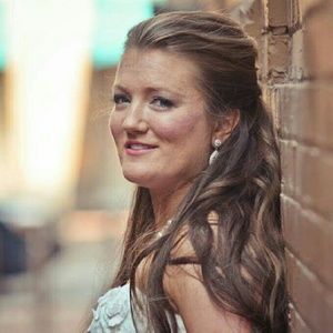 Meet your Posher, Lora