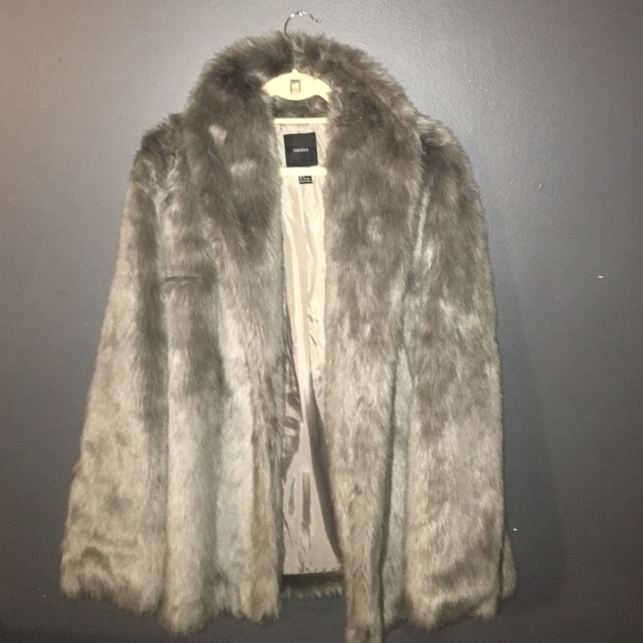 BRAND NEW Faux Fur Jacket