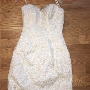 Wedding Dress. Strapless Lace Brocade. Size Small